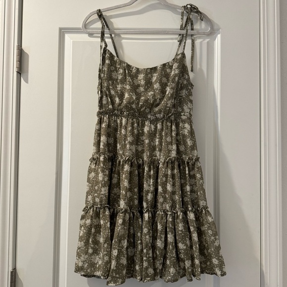 NWOT Blu Pepper Green Floral Dress - Picture 2 of 5